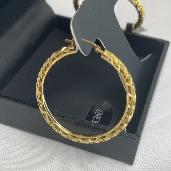 14K Gold Over Resin Hoop Diamond Cut Earrings Style Stunning Trendy Fashion NEW
